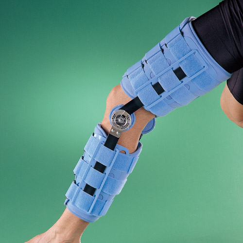 картинка 4039 Ортопедический коленный ортез с боковыми шарнирами Регулируемая фиксация от РУП Медтехника